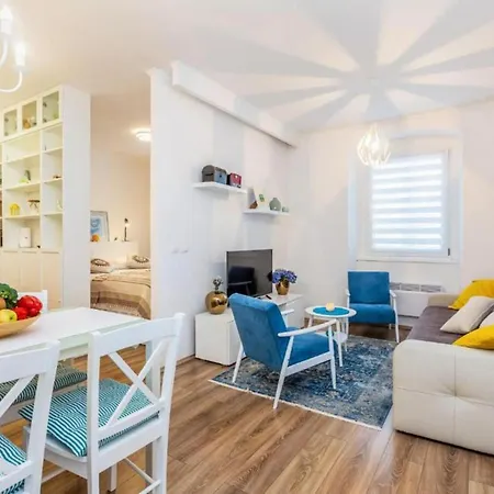 Lägenhet Sabo - Two Bedroom Near Centar