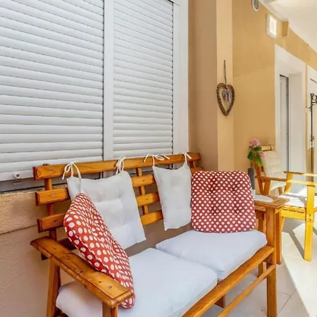 Lägenhet Sabo - Two Bedroom Near Centar *